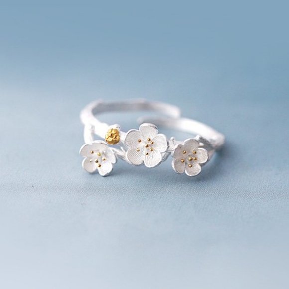 NEW 925 Sterling Silver Flower Adjustable Ring - Picture 4 of 8